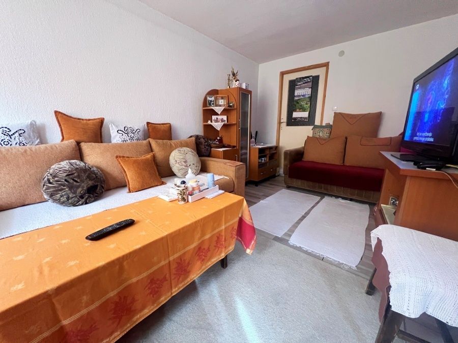 Image alternative text